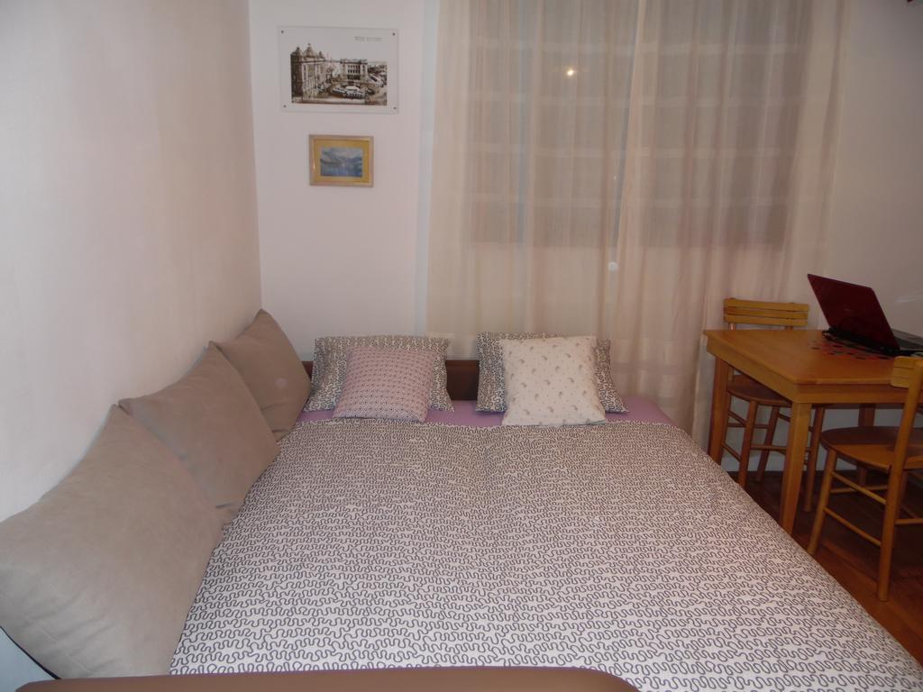 Apartment Vracar Belgrad Zimmer foto